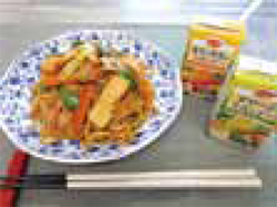 「COOP蒸し焼そば」で作る 〝簡単〟〝シーフード焼そば♪〟