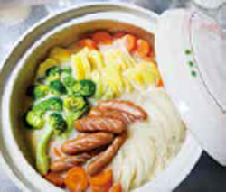 手軽で簡単！
たまごスープ炊き込みチャーハン